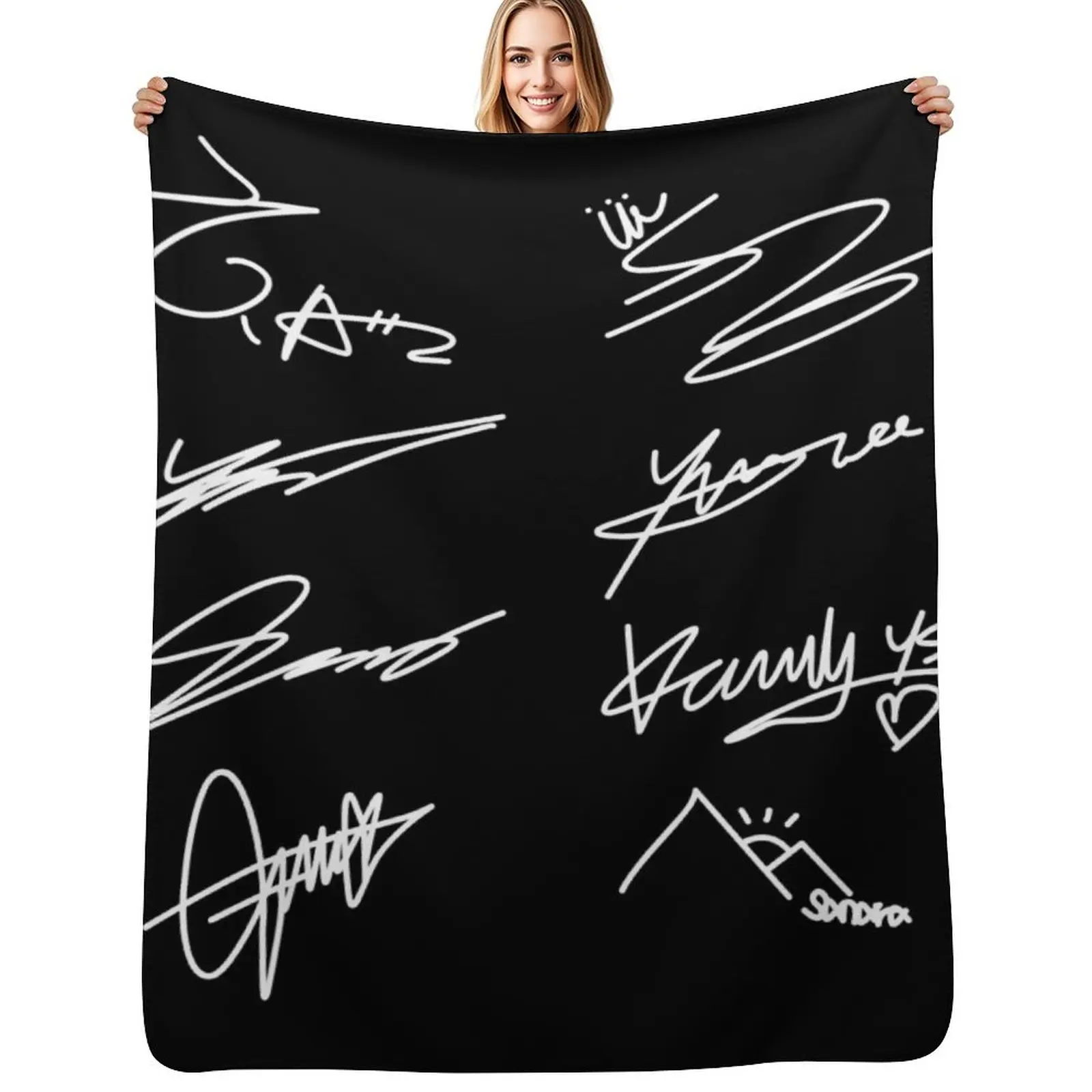 ATEEZ SIGNATURES Throw Blanket Blankets Sofas Of Decoration for winter Beautifuls Flannels Sofas Extra Large Throw Blankets