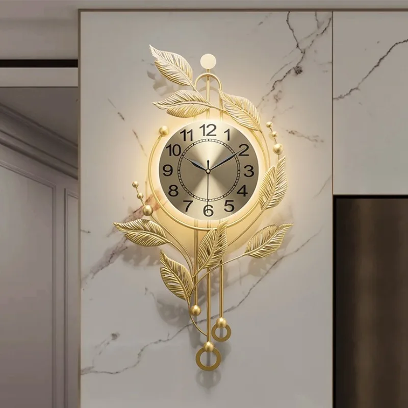 Creative Luxury Wall Clocks Lightable Silent Clock Elegant Leaf Timepiece Household Large Living Room Wall Decor Watch Ornament