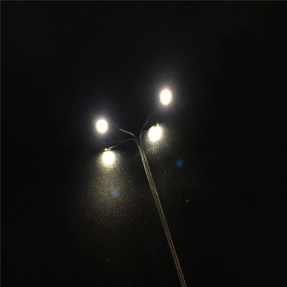 3V Miniature Simulation Street Tower Lights Warm Light/White Light 1:100 11cm Sand Table Elevated Lighthouse