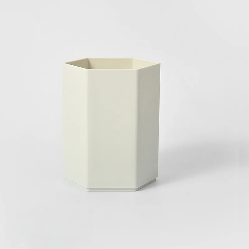 Simple Desktop Pen Holder