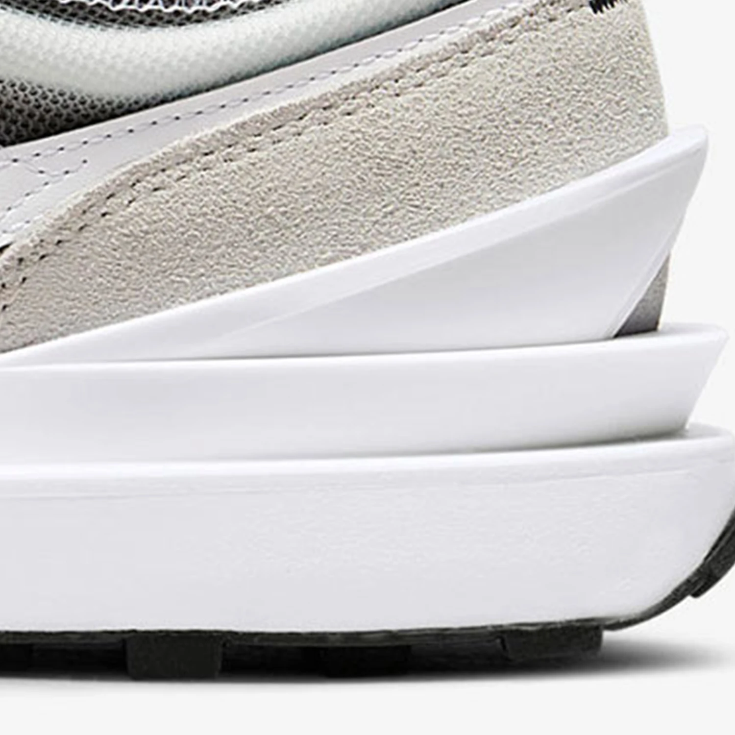 Nike Official ของแท้ WAFFLE ONE ผู้หญิงตาข่ายระบายอากาศทนทานรองเท้าลําลอง DC2533-102