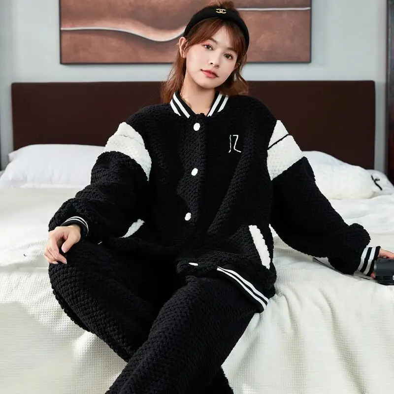 

Сексуальный пижамный комплект, фланелевой спортивный домашний костюм, утолщенный коралловый флис, корейская версия, новые осенние и зимние пижамы для женщин, наряды