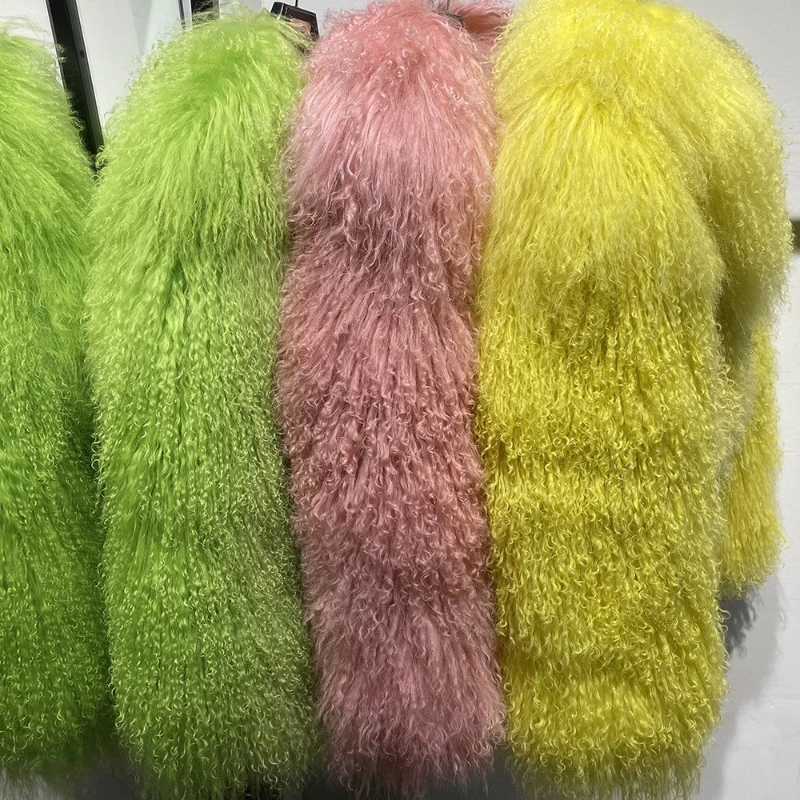 Nuova giacca corta nera da donna, cappotto in vera lana di agnello mongolo, giacca invernale con colletto con risvolto caldo Capispalla di moda di lusso di lusso