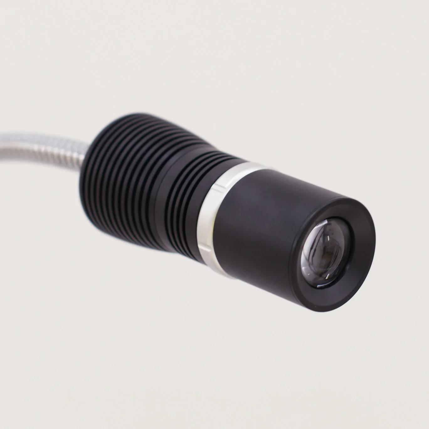 High Power Portable LED Clip on Medical Exam Light Ent D-ental Examination Lamp