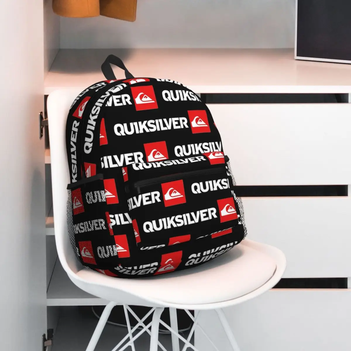 White QuikSilvs With Small Logo Beside Backpack Daypack Large Capacity Boys Girls BookBag School Bag Shoulder Bags for Men Women