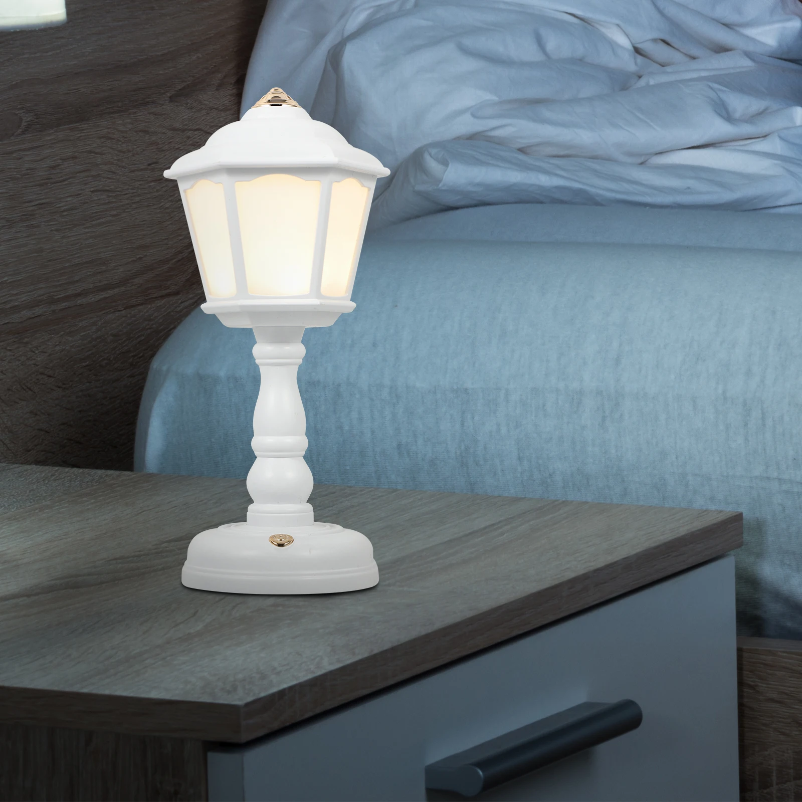 

Retro Palace Lantern Ornaments Bedroom Night Light Unique Desk Lamp Decorative Lamps Small Mini