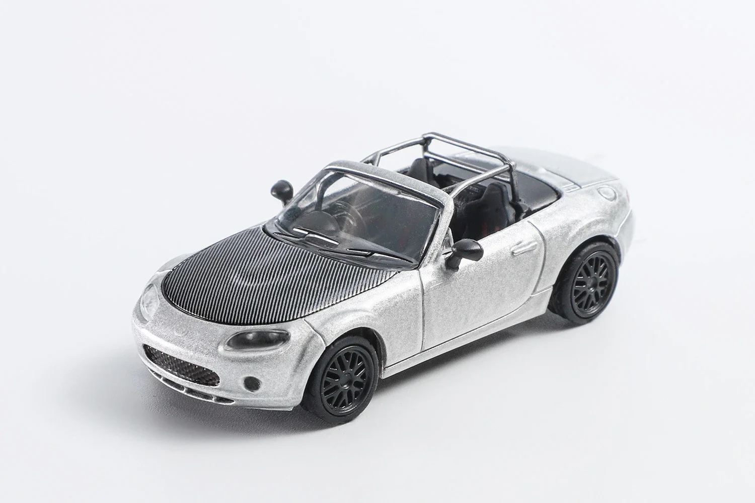 **الطلب المسبق ** DCT 1:64 MX5 سيارة سباق Diecast نموذج سيارة