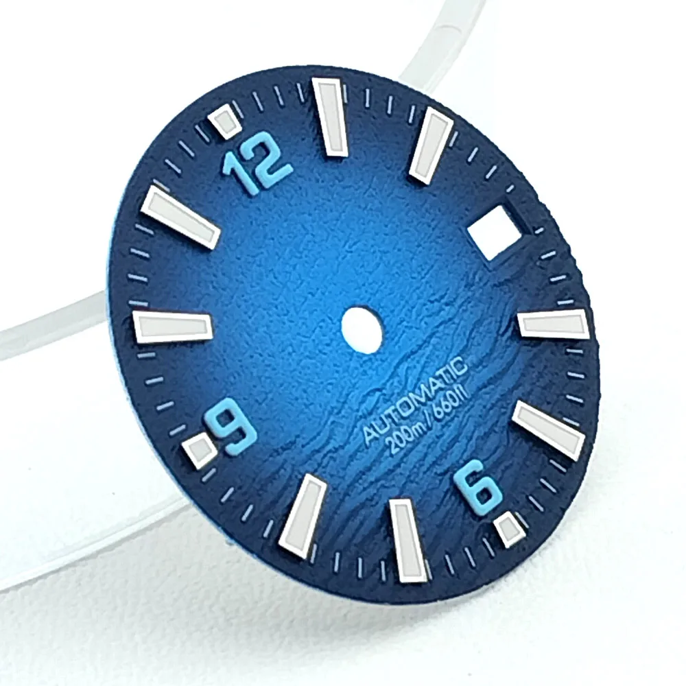 Hochwertiges 28,5-mm-Zifferblatt in Blau, passend für NH35-Uhrwerk, C3 grünes BGW9 blaues Leuchtzifferblatt, Uhrenteile und Zubehör. – Detail 3