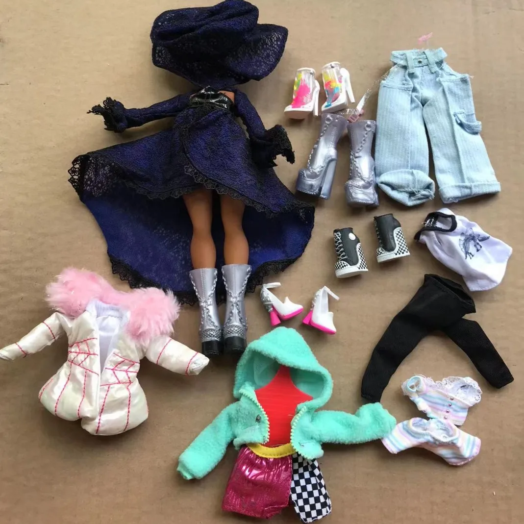 Original Doll Glasses Shoes Bags Clothes Clothes Earrings Decors Doll Skating Shoes Wristband Watches