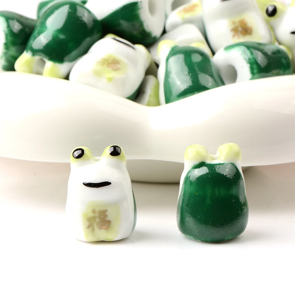 Cute Frog Ceramic Beads Loose Charms Beads for Jewelry Making Porcelain Handmade Diy Jewellery Accesorios Kralen