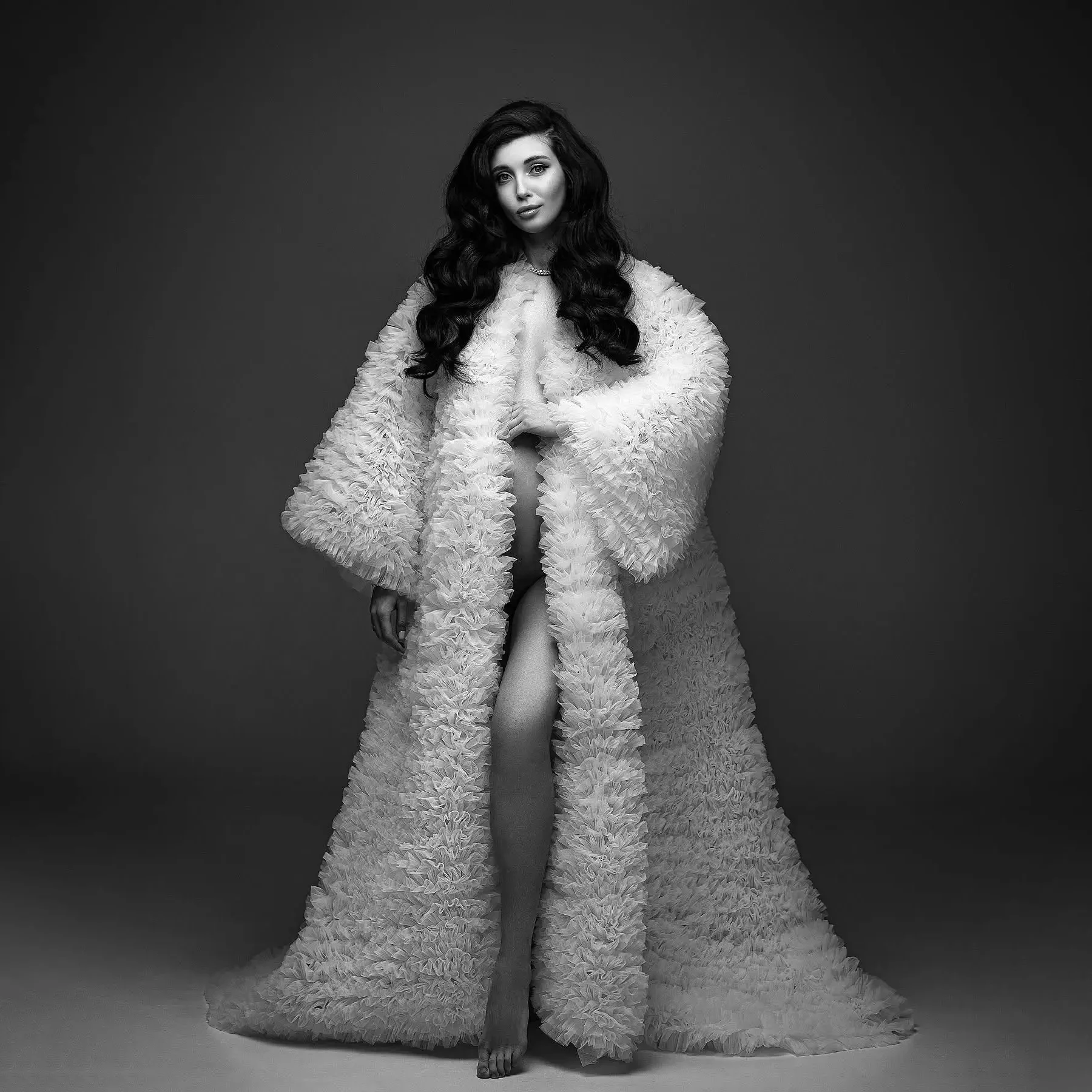 Servizio fotografico Nuovo abito premaman con maniche Abiti da festa da ballo Soffici giacche premaman in tulle su misura da donna con volant a strati