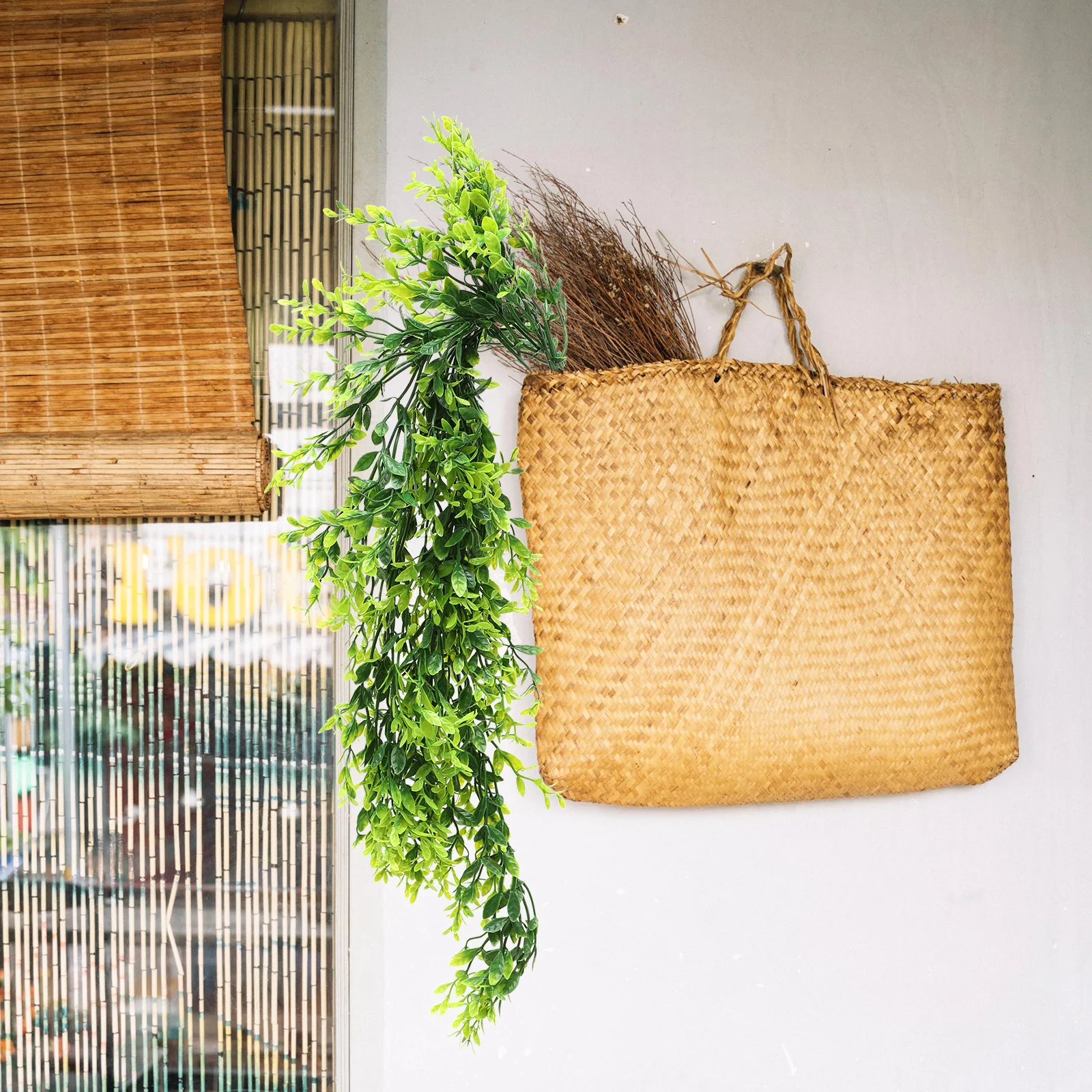 

2Pcs Artificial Hanging Wall Plant Simulation Rattan Leaf Decorative Indoor Wall Ornament Faux Vines for Home Decor Party