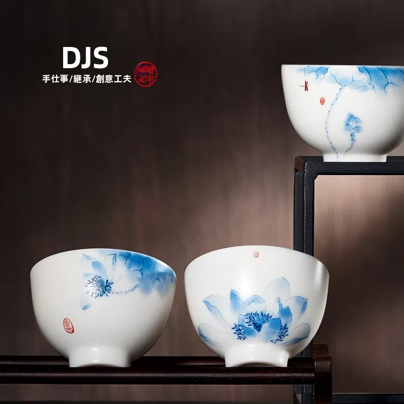 

Оригинальная чайная чашка из белого фарфора Dongjia Dehua, имитирующая жадеит цвета жирной баранины после обжига и обработки паром, с узором лотоса, персональная чашка, мастер-чашка, Sin...