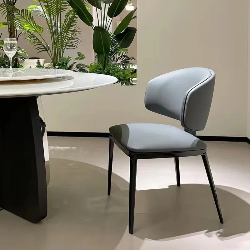 

Nordic Wedding Dining Chairs Modern Luxury Designer Gaming Dining Chairs Barber Accent Unique Nail Wood Sillas Home Furniture