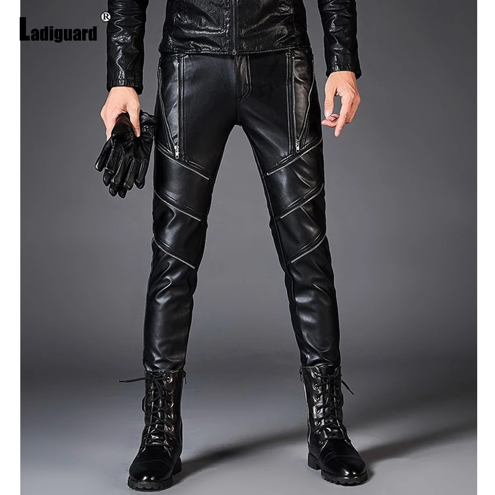 

Мужские модные брюки из искусственной кожи, сексуальные брюки для ночного клуба, танцев в стиле рок, мужские брюки на молнии с манжетами из искусственной кожи, тонкие мотоциклетные брюки, новые