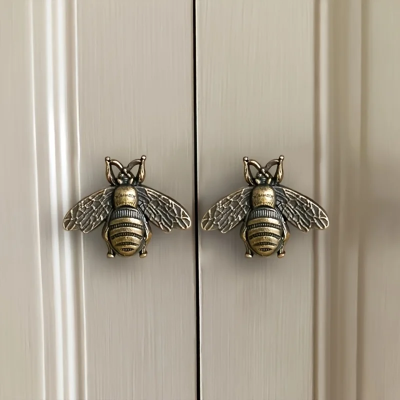 10-Pack Vintage Bee Cabinet Handles, Polished Zinc Alloy Drawer Pulls for Kitchen & Home Decor