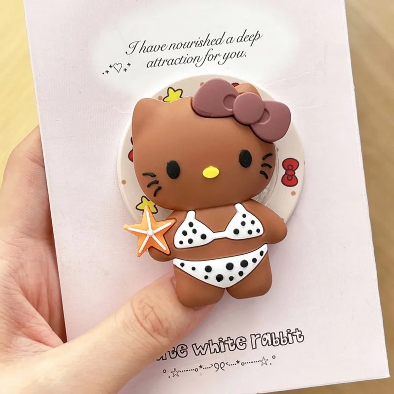 Милый 3D-чехол-держатель Hello Kitty в виде бикини для беспроводной зарядки iPhone 18 с поддержкой MagSafe и функцией Griptok.