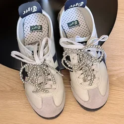 2pcs Fashion Shoes Accessories Ribbon Pearls Beaded Shoe Buckles Pendant Cute Beaded Bag Pendant Key Chain Sweet Shoe Decoration