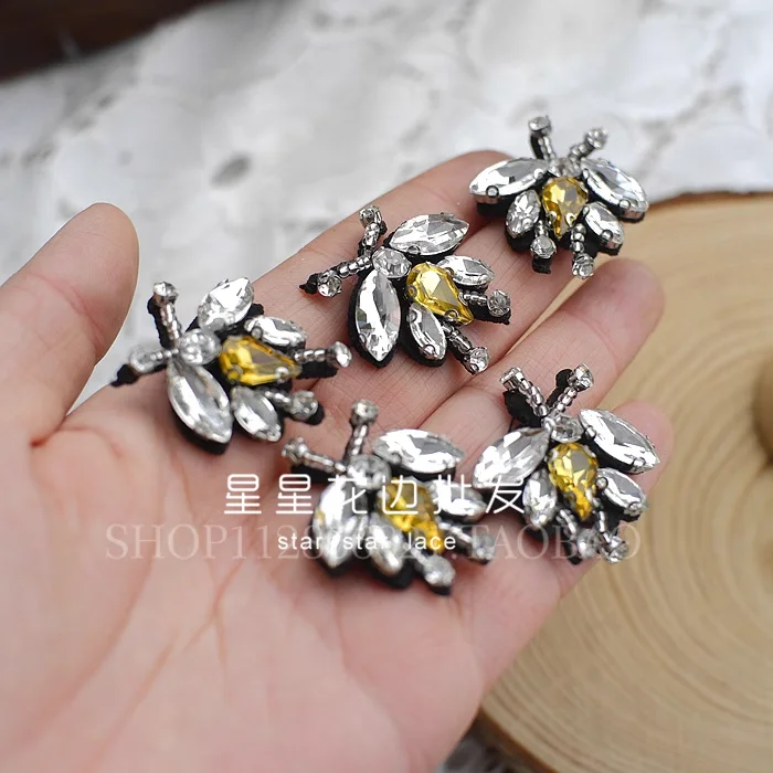 5pc/lot Fashion bee rhinestone beaded patches for clothing DIY sew patch embroidered applique decorative sequins Parches animal