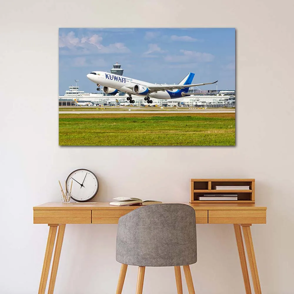 Printed Canvas Painting Wall Art Airliner Airbus A330 Poster Aeroplane Picture Modern Mural For Home Room Decor DIY Framed