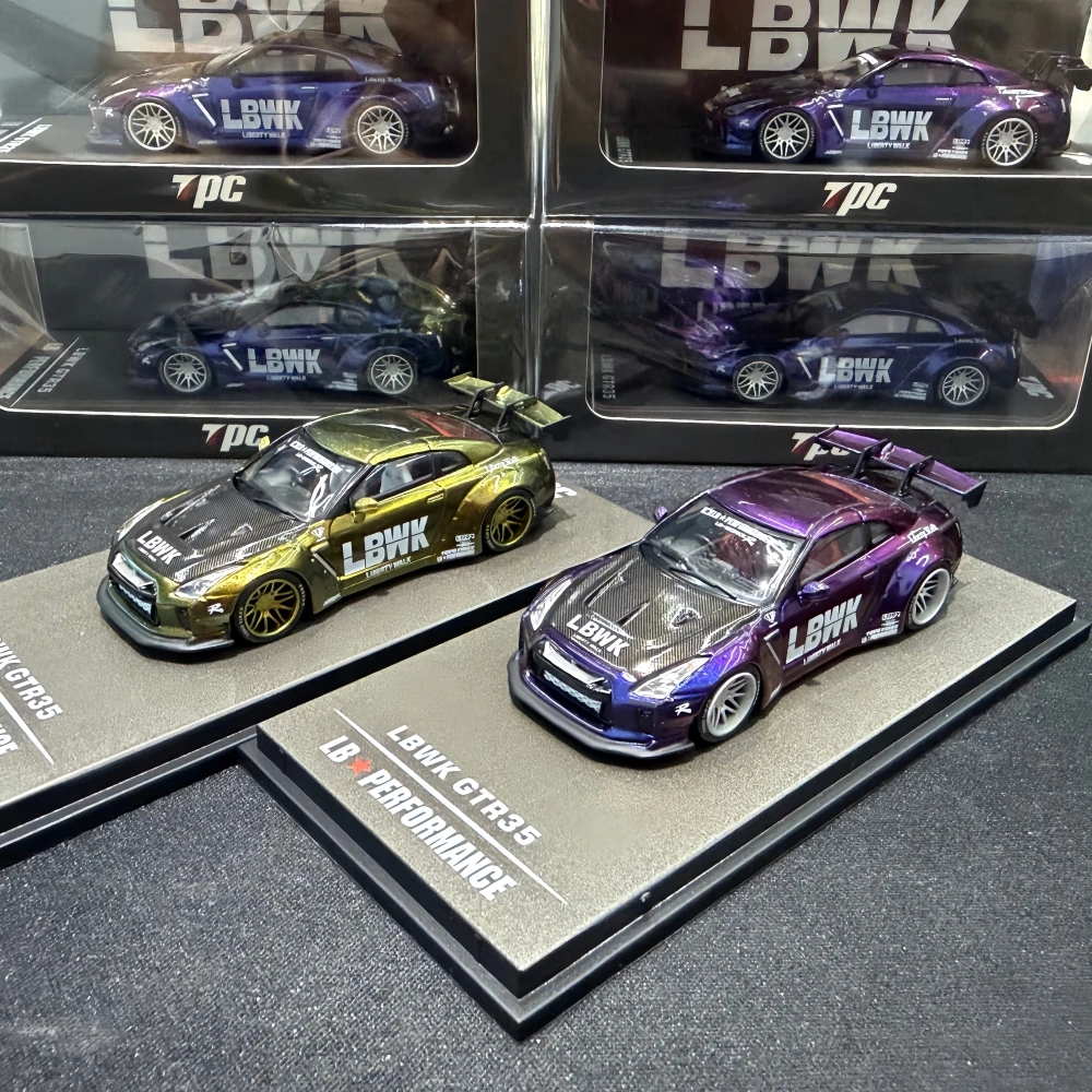 TPC 1:64 Liberty Walk GTR R35 2.0 Diecast Model Car