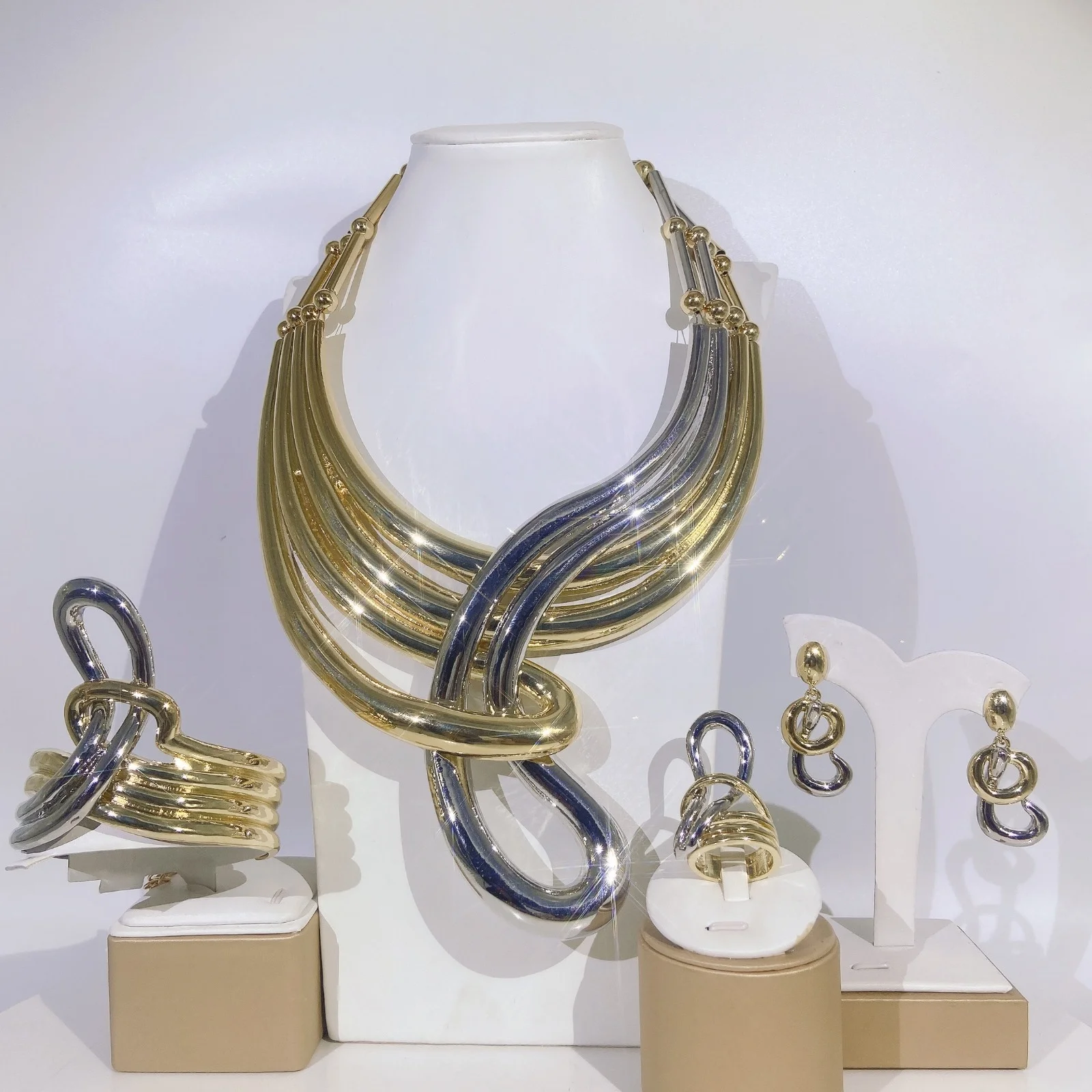 

High Quality Brazilian Jewelry Set Gold Plated Necklace for Women African Party Accessories Unique Special Gift Yulaili