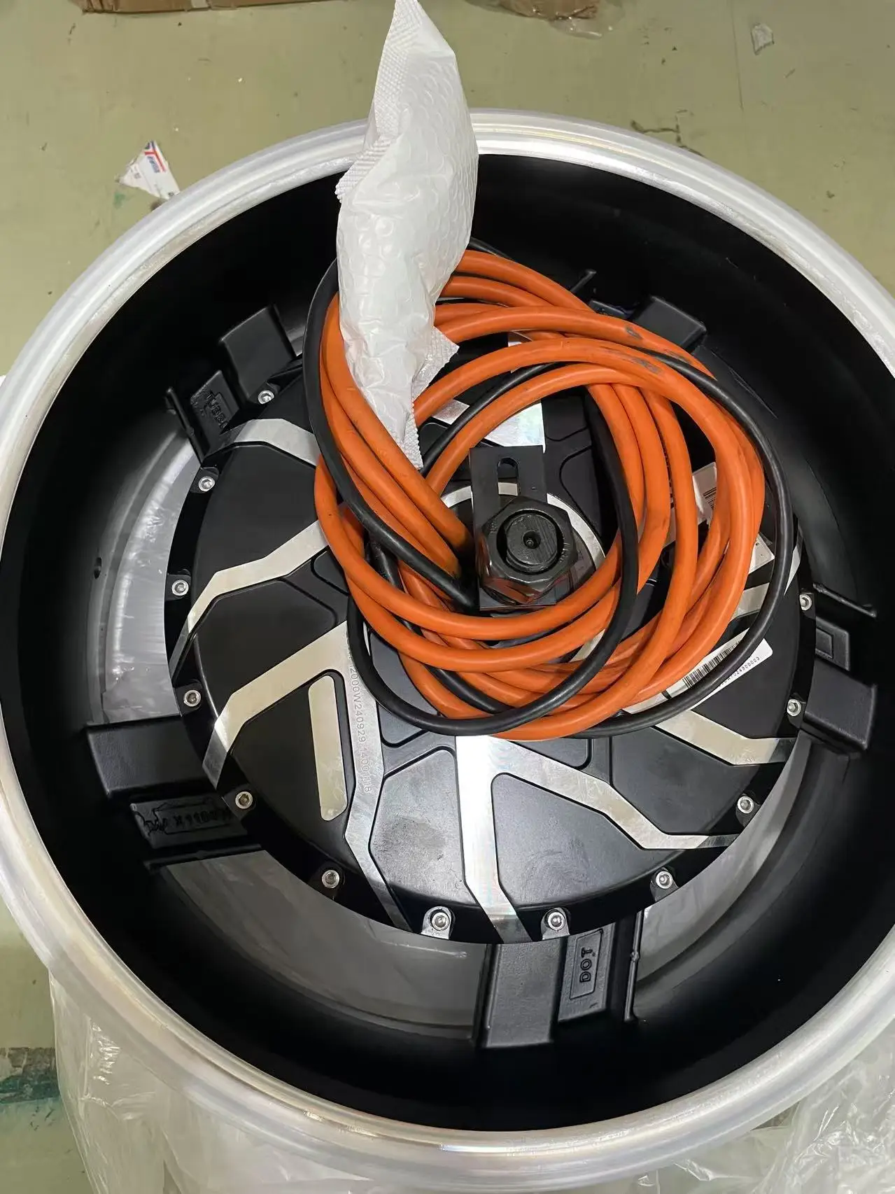 QS273 8000W 17 cal silnik piasty V4 typu z 6.0x17Rim