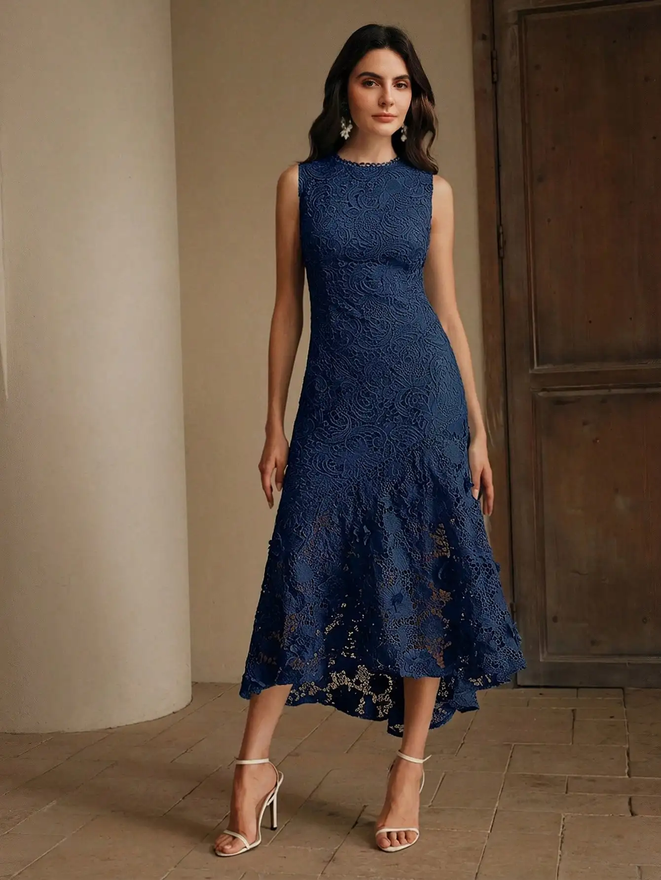 

Элегантное женское платье миди без рукавов с круглым вырезом и кружевом, синее, весна-лето