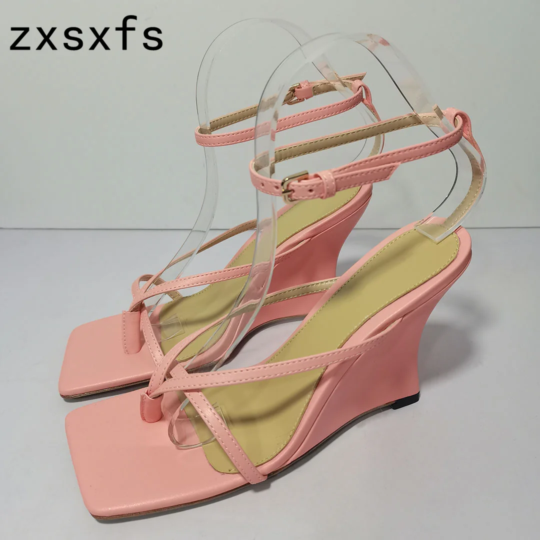 

Summer Sexy Split Toe Leather Wedges High Heels Sandals For Women Buckle Strap Pumps Brand Designer Runway Ladies Party Shoes
