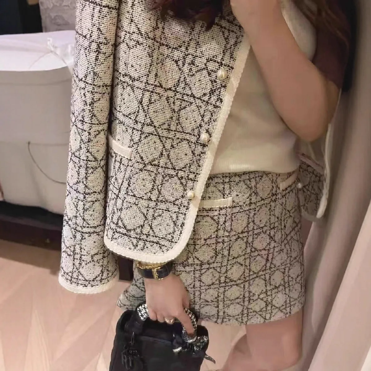 High Street Suit Women's New Plaid Woven Elegant Outfit Coarse Woolen Suit Skirt Light Luxury Temperament Two-piece Set