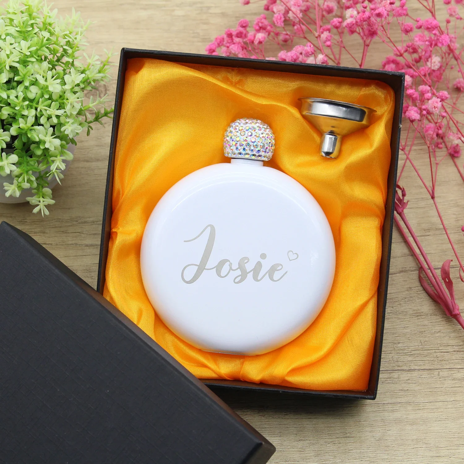 

Personalized Logo Hip Flask Set Bride Gifts Custom 5oz Stainless Steel Flask Wedding Favors Bridesmaid Gifts Maid of Honour Gift