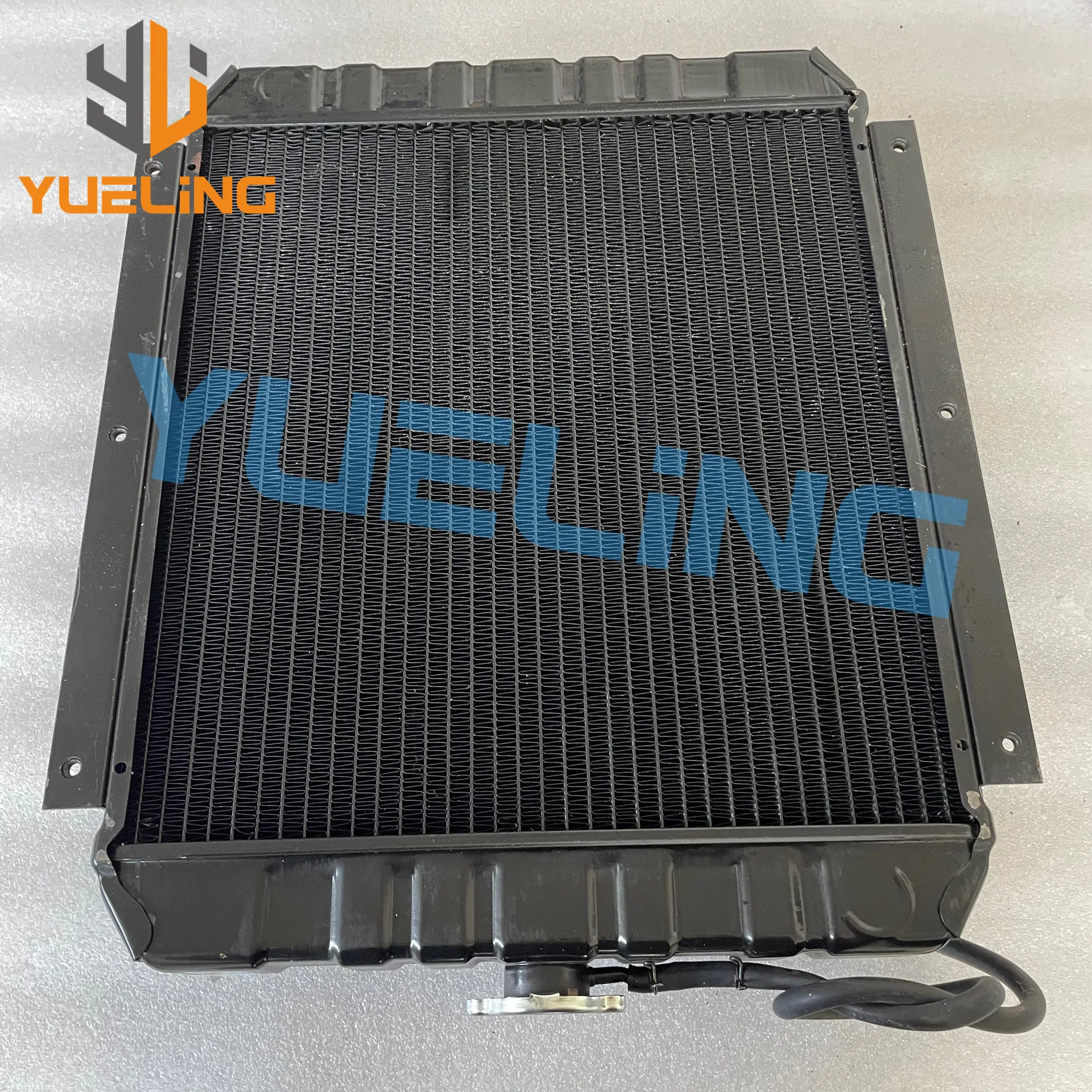 

32C47-01010 Truck Radiator for Mitsubishi S4Q2 Cooling System