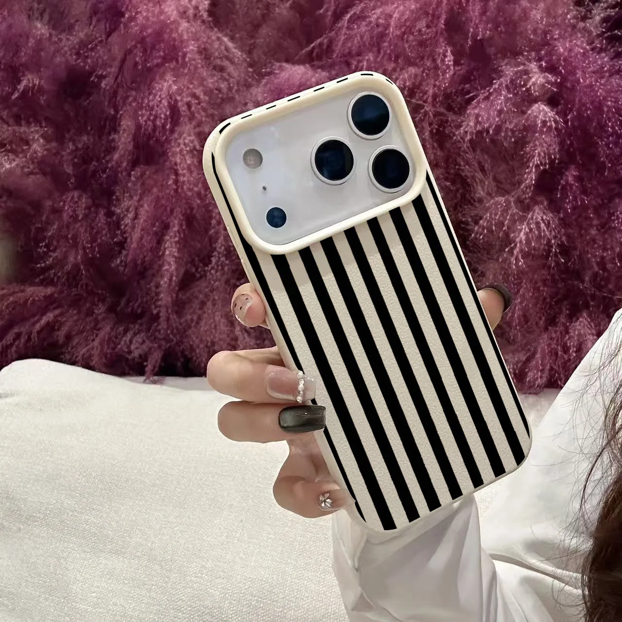 Colorful Striped Minimalist INS Couple Phone Case For iPhone 17 16 13 12 14 15 Pro Max XS XR Plus 16E SE 17 ProMax 11 Pro Cover