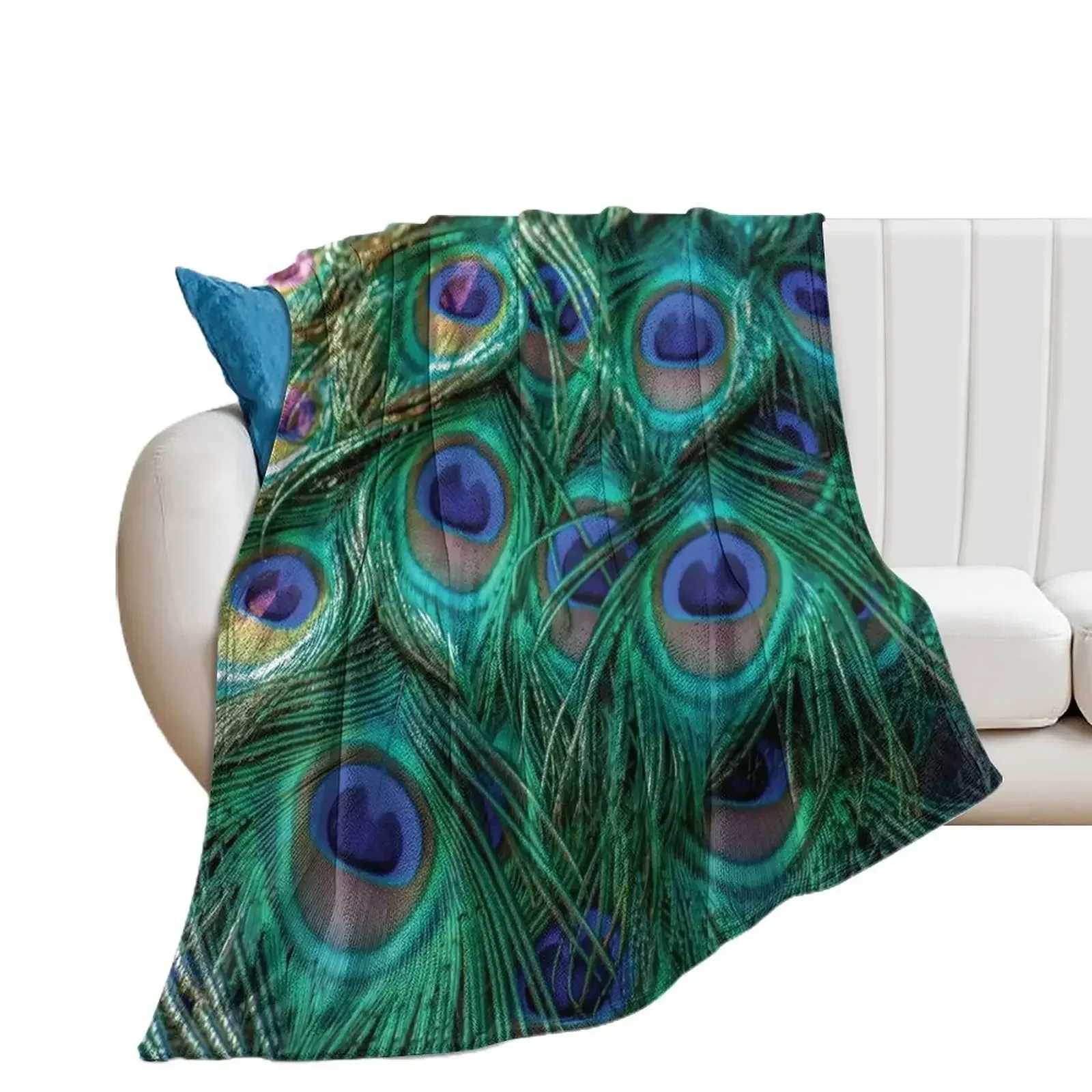 

Green and blue peacock feathers Throw Blanket Polar Bed Fashionable Blankets