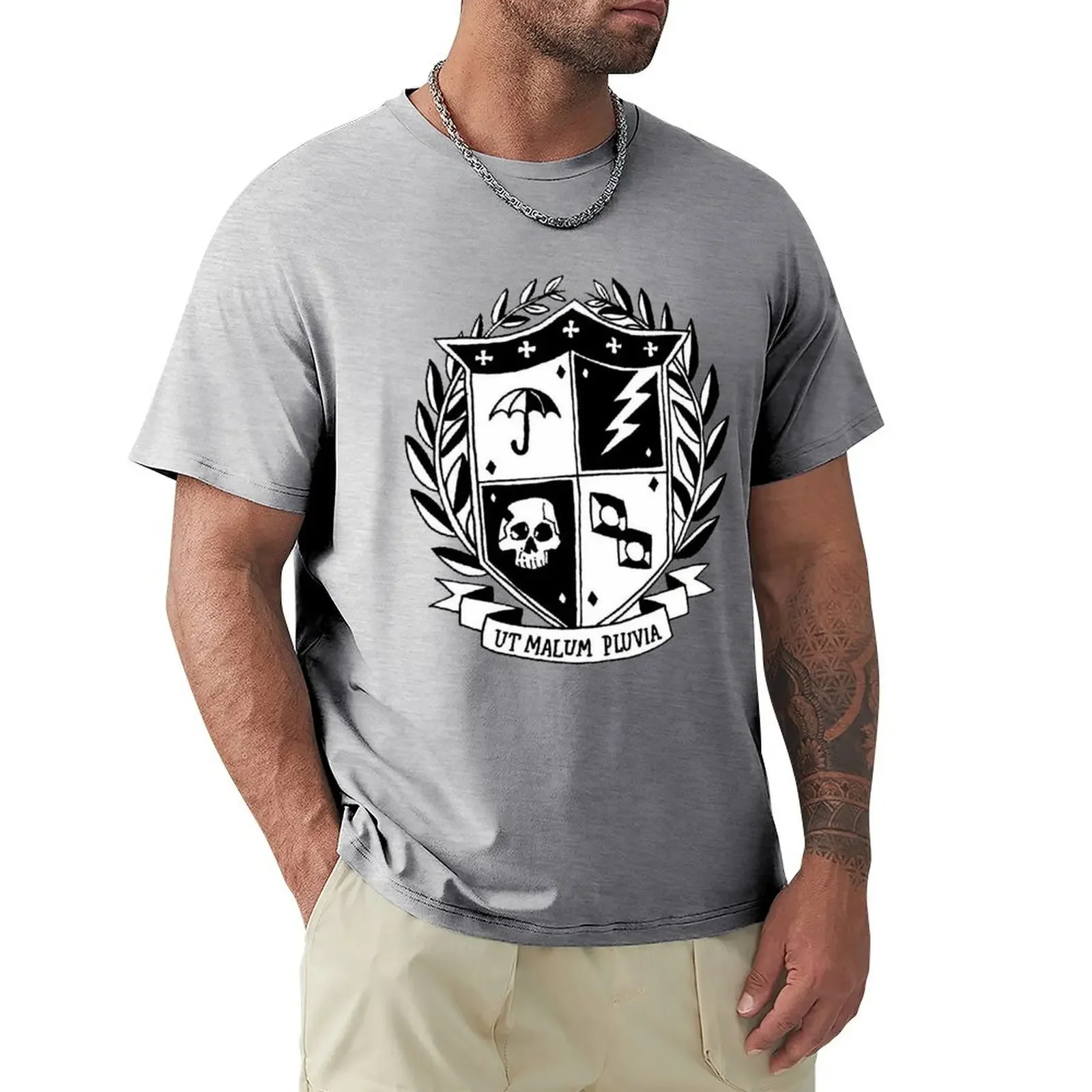 the umbrella academy crest T-Shirt designer shirts kawaii clothes mens workout shirts