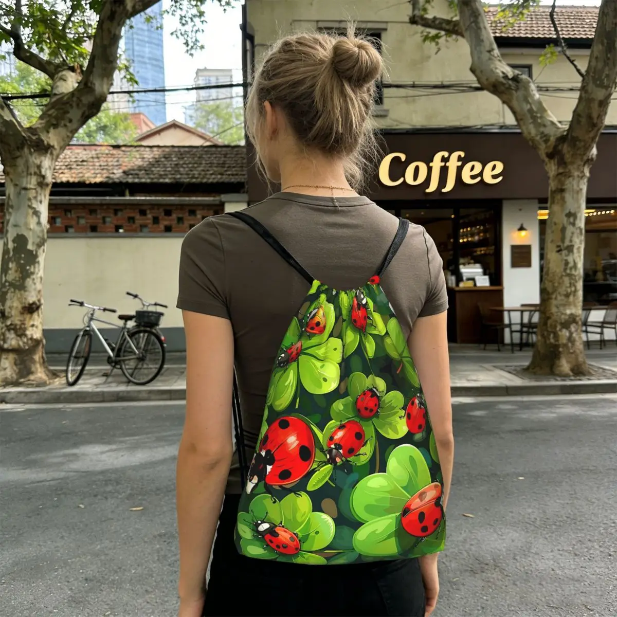 Cute Ladybug On The Four Leaf Grass Backpacks Fashion Drawstring Bags Shoes Bag Book Bags for Man Woman School