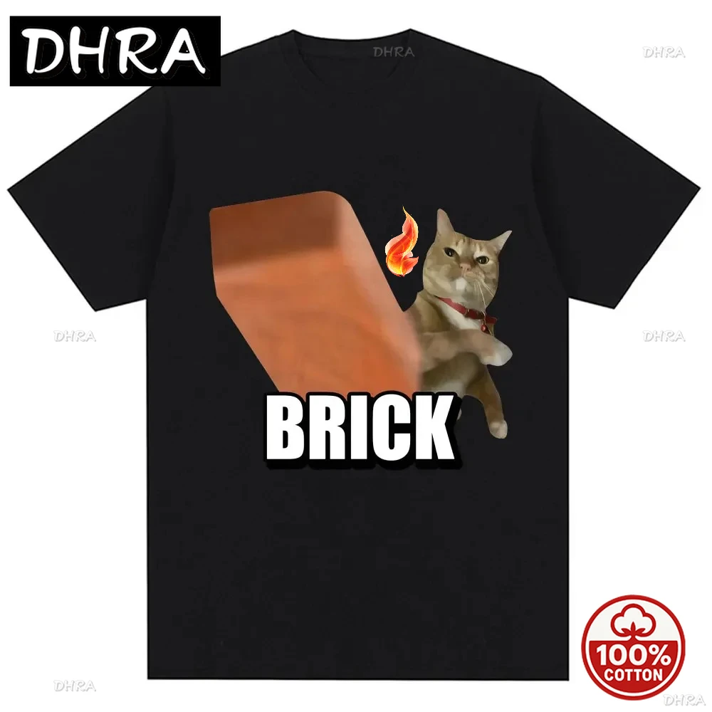 

Funny Cat Throwing Brick Meme Graphic T-shirt Men Women Fashion Humor T Shirts Harajuku Casual Summer T Shirt Streetwear Gift
