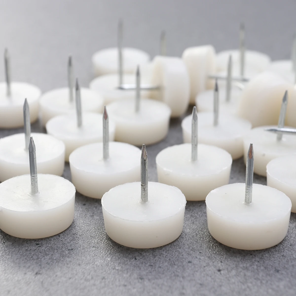 

30 pcs Heavy Duty Iron Plastic Tacks Upholstery Support Increase Seat Height Decorative Cushion Fastener For Couch Sagging Seat