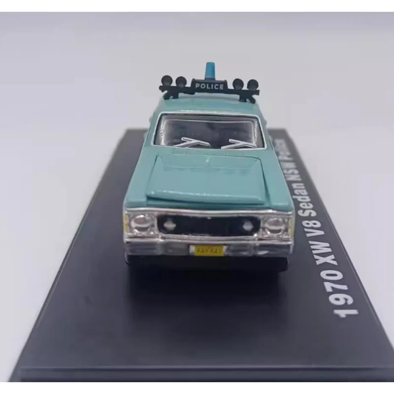 Diecast 1:64 skala 1970 Ford XW V8 Sedan australijska symulacja samochodu policyjnego aluminiowy Model samochodu zdobiony wyświetlacz prezent