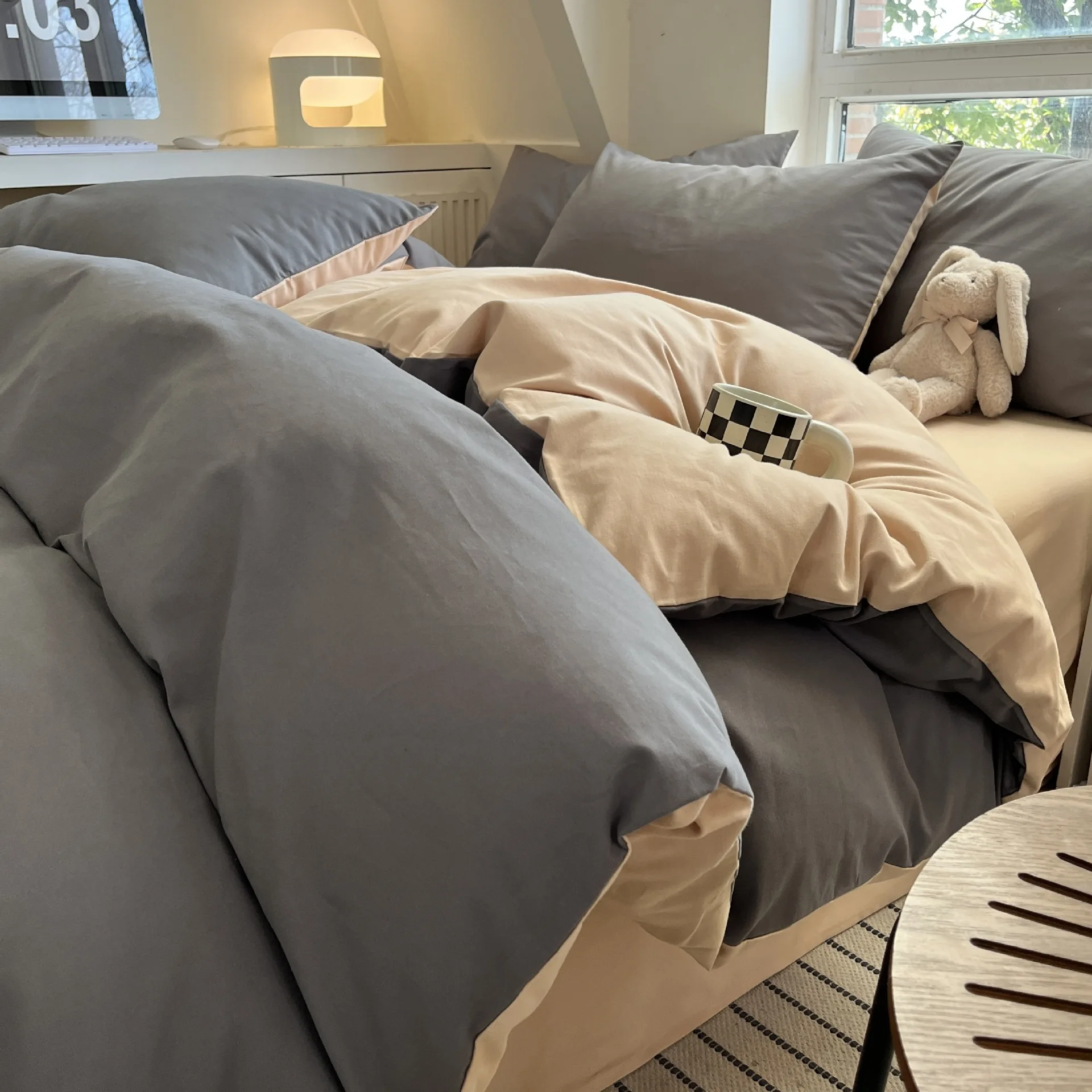 

High Quality Solid Color Double Washed Cotton Skin Friendly with Pillow Case Bedclothes Bedspread Pillowcases Comforter Sets