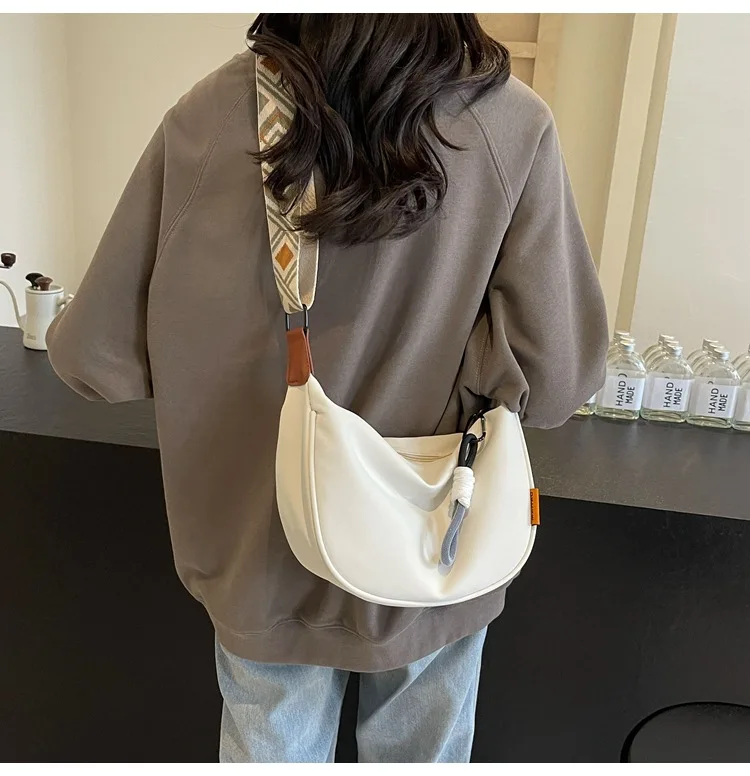 Mode Umhängetasche Einfache Breite Schulter Gurt Design Einzelnen Schulter Tasche Original Stil Pendeln Knödel Frauen Tasche – Detail 8