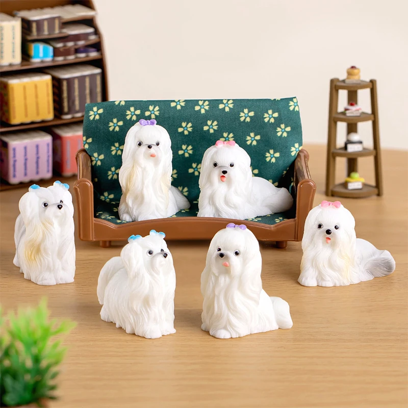 Miniatures Figurines Cute Resin Dog Micro Landscape Ornaments For Modern Home Decorations Office Desk Lanscape Decoration