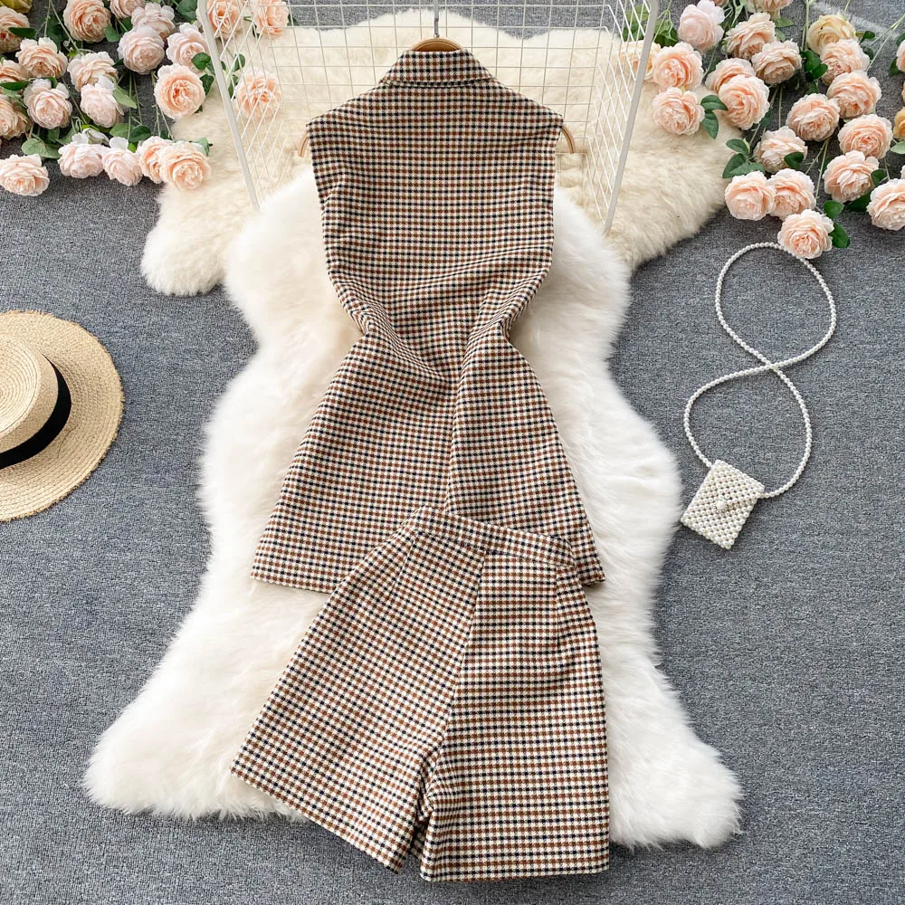 New Fashion Women\'s Plaid Blazer Suit Sleeveless Notched Collar Vest Jacket Wide Leg Shorts Pant Two-piece Sets