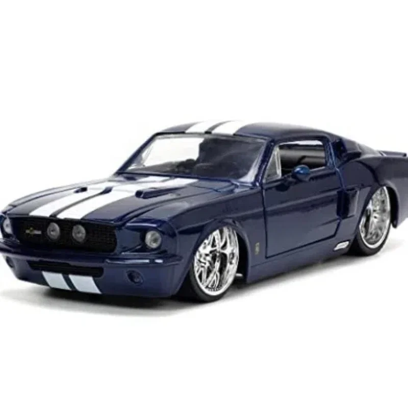 Jada1:24 1967 Shelby GT-500 High Simulation Diecast Car Metal Alloy Model Car Ford Toys for Children Gift Collection