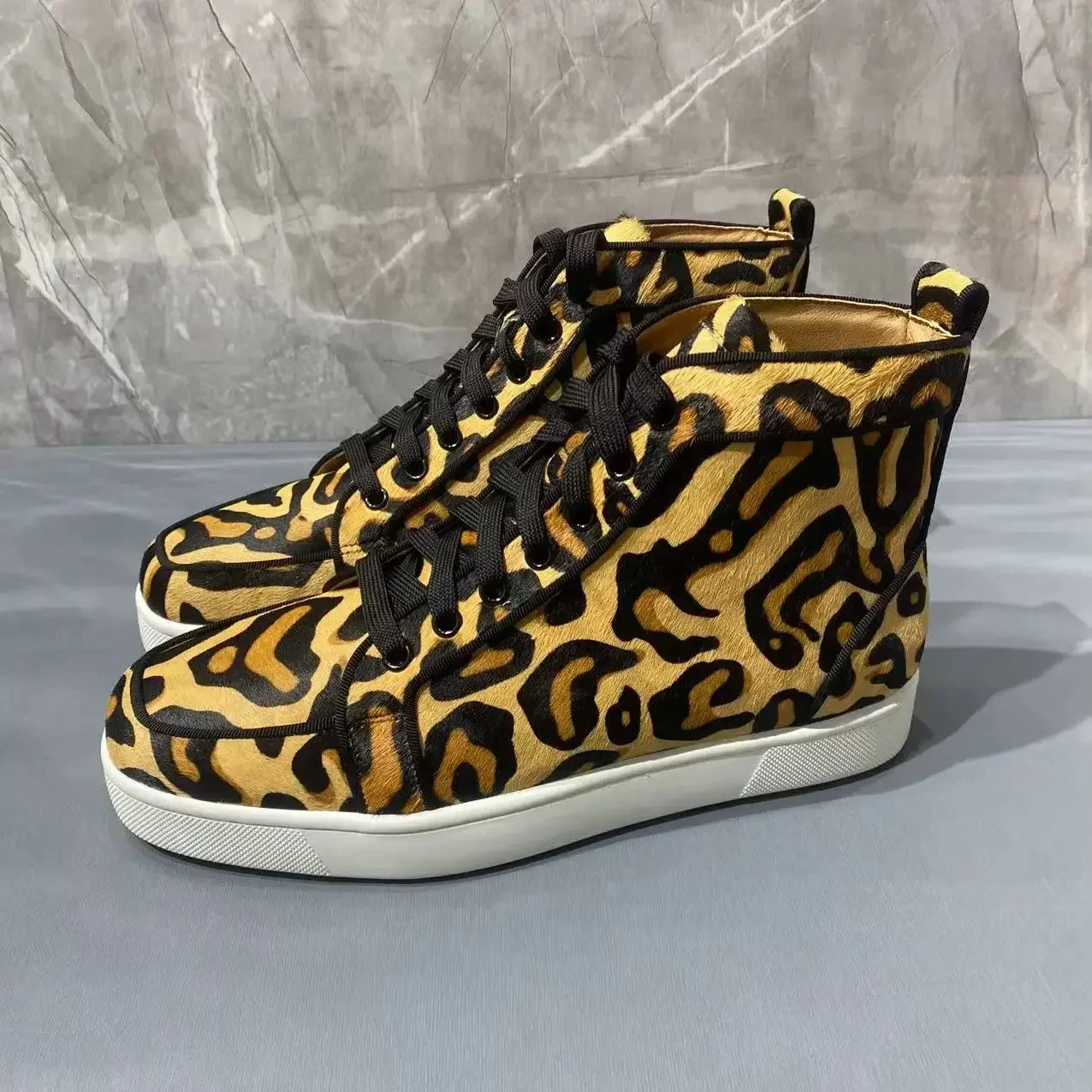 

Square Toe Lace-Up Zapatillas Street Style Flat Sole Sneakers Yellow Brown Staggered Interleave Canvas High-Top Shoes Women Men