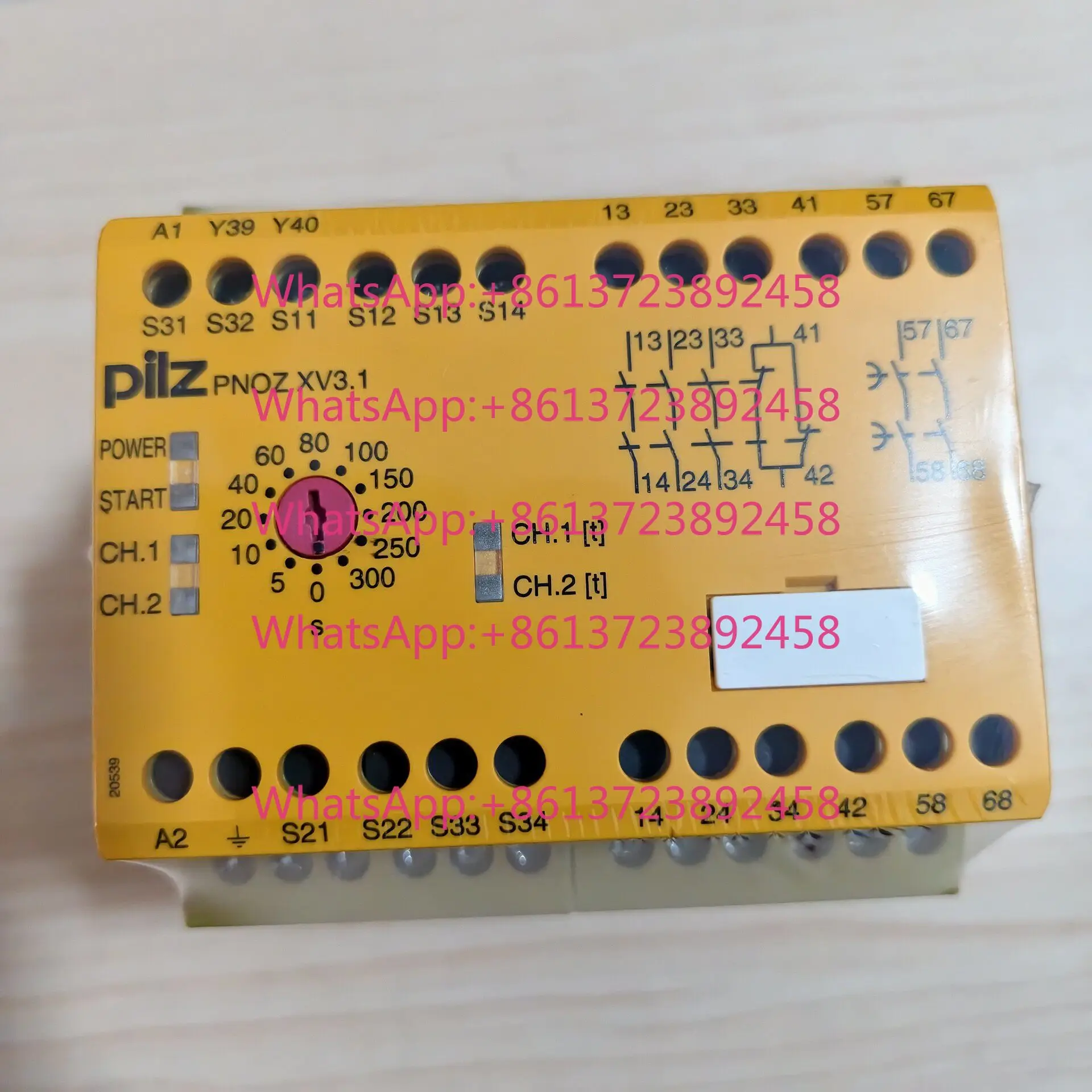 Brand new unopened PILZ PNOZ XV3.1 safety relay 774618