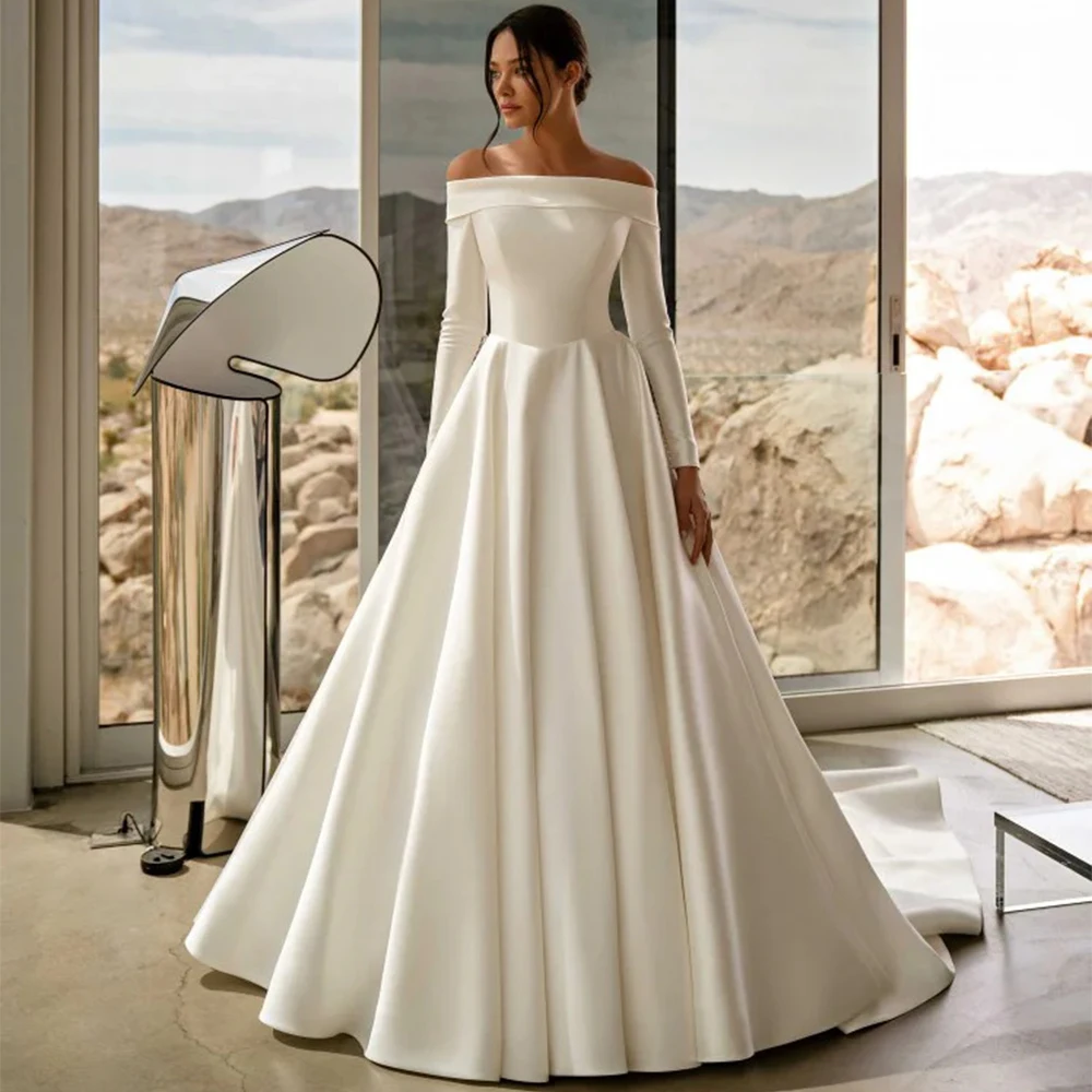 Simple Satin Wedding Dress Customized Bride Dresses Elegant Boat Neck Long Sleeveless Buttons Court Train Bridal Gown