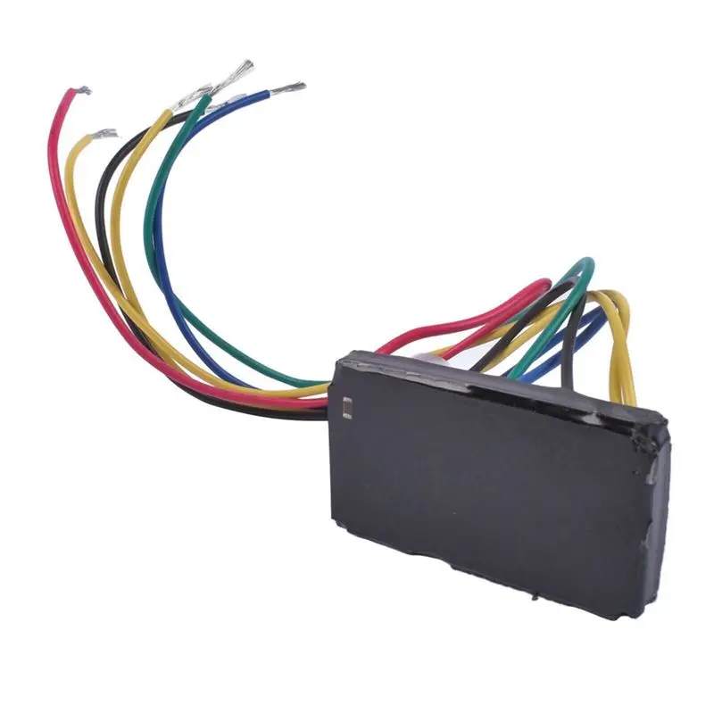 

Простой инвертор RC140413 (1 шт.) для приборной панели ELD5 для Sebring, Town & Country, Dodge Caliber, Avenger, Grand Caravan