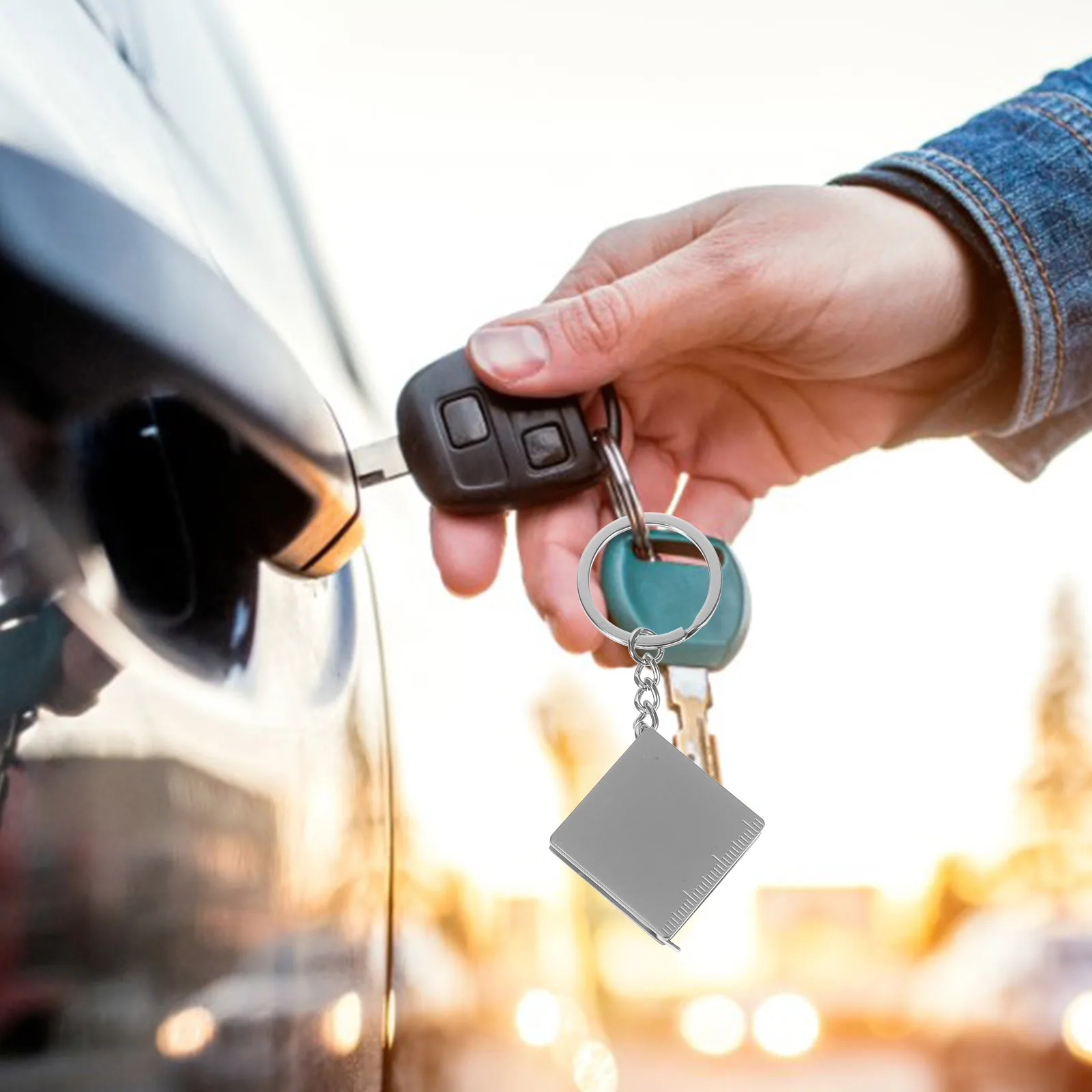 

1Pc 1M Portable Metal Tape Measure Keychain Exquisite Detail Mini Measuring Tape With Key Ring For Party Celebration And Gifts