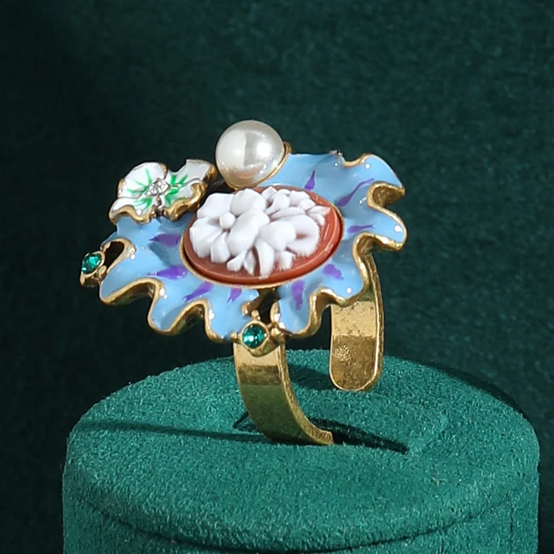 

Vintage Blue Relief Flower Rings Pearl Enamel Petals Accessories For Woman Luxury Quality Open Finger Party Jewelry 2025 New